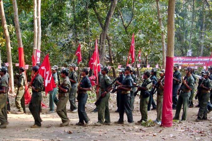 Maoists : మళ్లీ మావోయిస్టుల కలకలం.. పోస్టర్స్ విడుదల