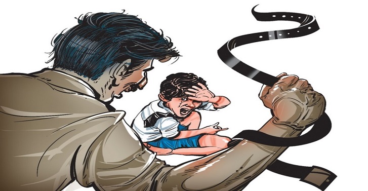 AP : హెచ్ఎం కర్కశత్వం.. విరిగిన విద్యార్థి చేయి (వీడియోవైరల్)
